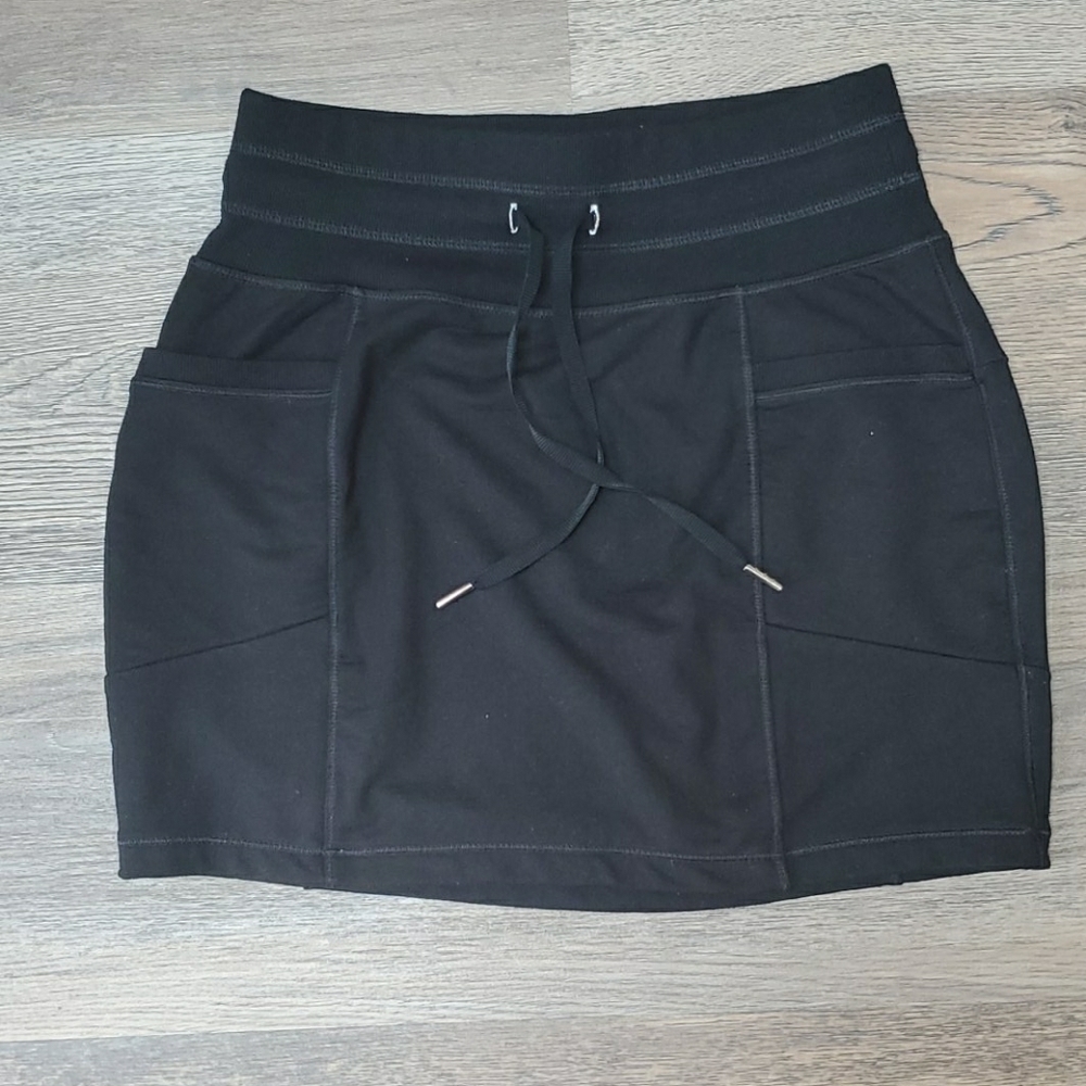 Calia by Carrie Underwood Effortless French Skirt